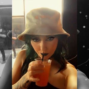 Meet your Posher, Cheyanne